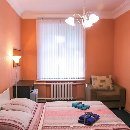 Sweethome On Prospekt Nezalejnost بيت شباب