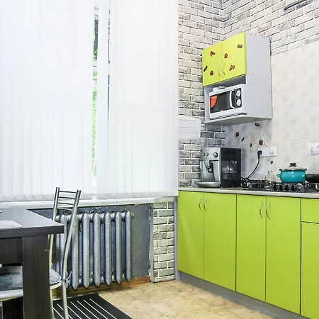 بيت شباب Sweethome On Prospekt Nezalejnost